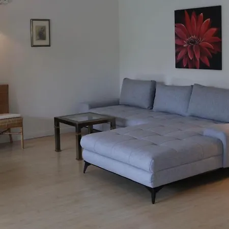 Roswitha Lejlighed *